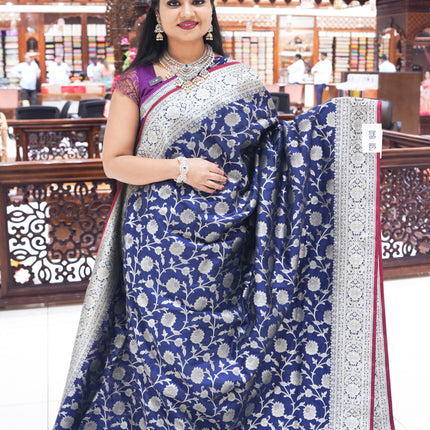 CSM-18440 | Navy Banaras Kathan Silk Saree