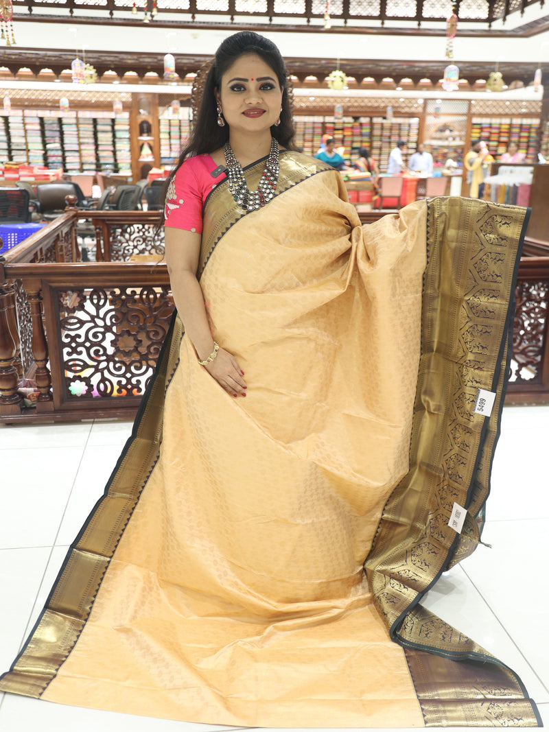 CSM-18382 | Cream Kanchi Pattu Saree