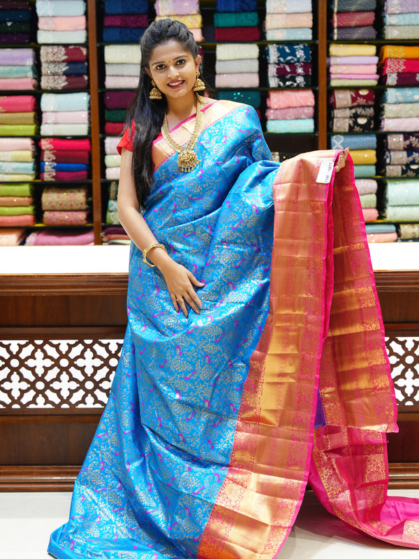 CSM-19873 | Tiffany Blue & Magenta Sativika Pattu