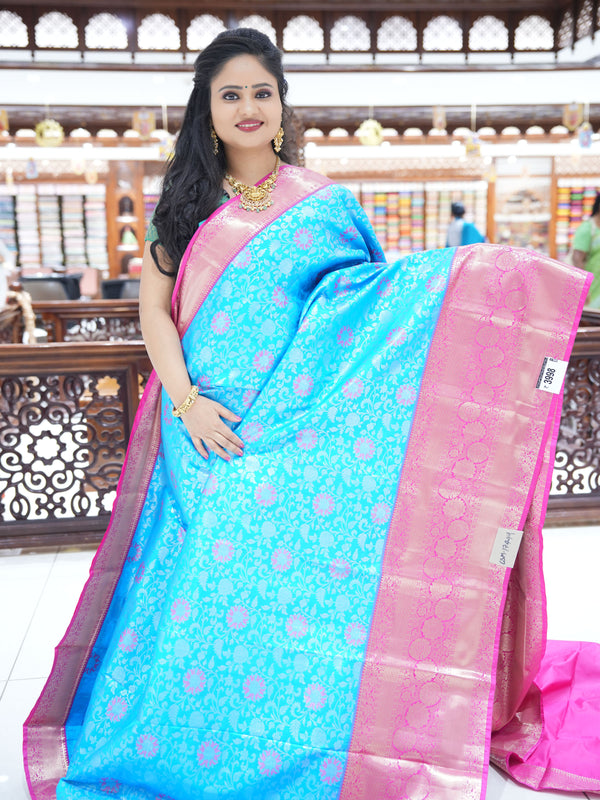 CSM-17449 | Sky Blue & Rani Pink Kanchi Kalakshetra pattu Saree