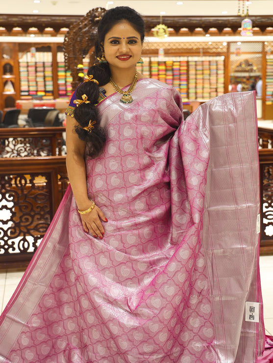 CSM-18583 | Onion Pink Kanjivaram Saree