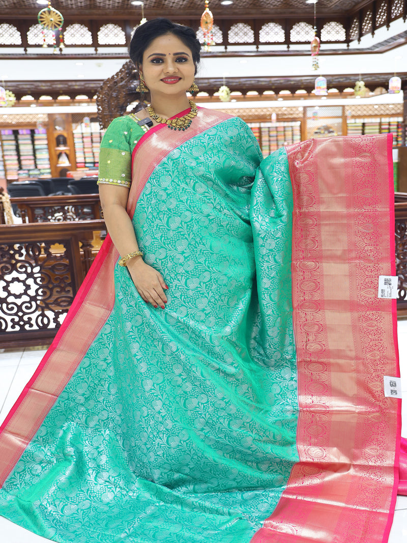 CSM-18531 | Lime Green & Rani Pink Kanchi Kalakshetra Pattu  Saree