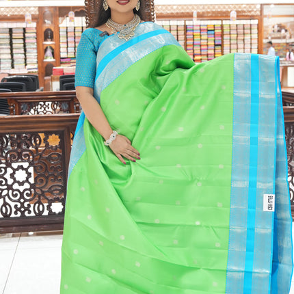 CSM-17765 | Green & Tiffany Blue Pure Kanchi Pattu Saree