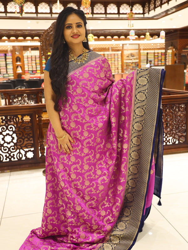 CSM-18551 | Lavender & Navy Banaras Soft Silk Saree