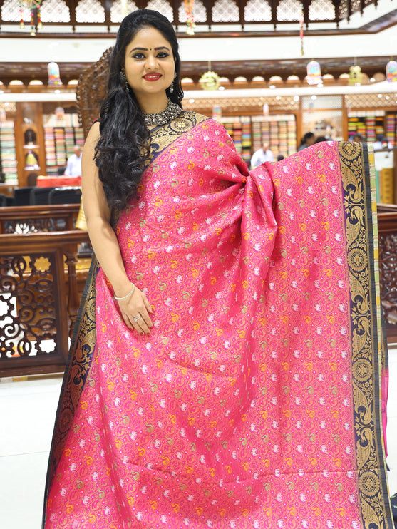 CSM-18197 | Rani Pink & Navy Banaras Saree