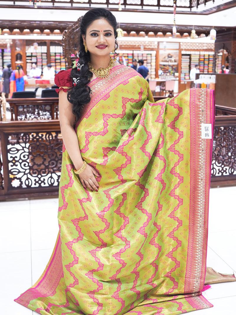 CSM-18472 | Green & Rani Pink Banaras Silk Saree