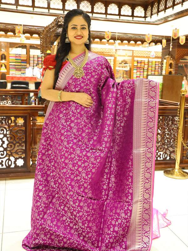 CSM-17217  |  Magenta Kanchi Anuhya Pattu Saree