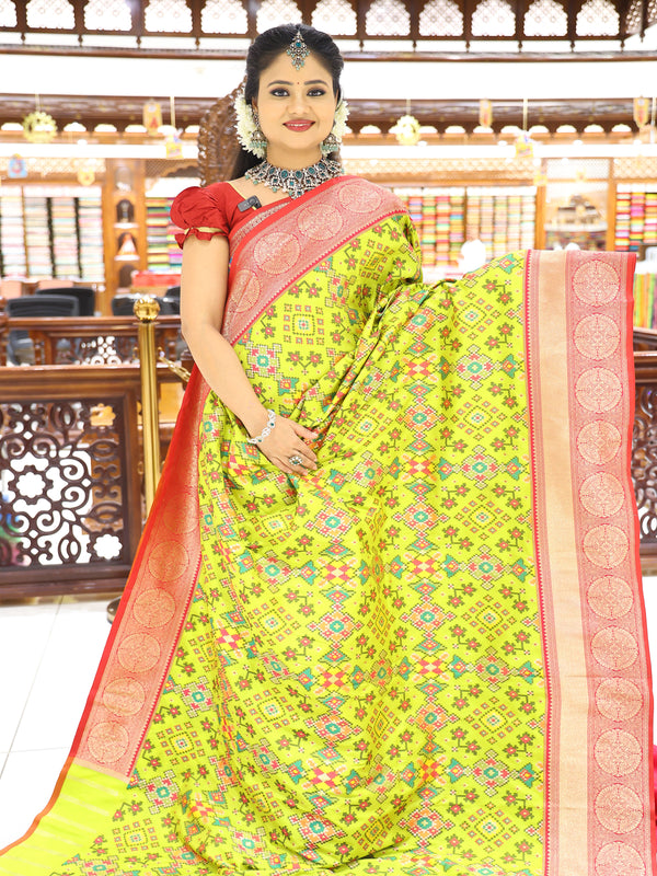 CSM-17346 | Neon Green & Maroon Banaras Katan Pattu Saree