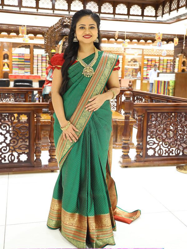 CSM-17223 | Bottle green Kanchi Anuhya Pattu Saree