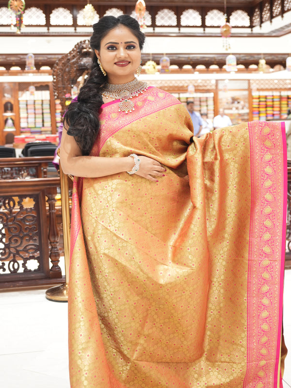 CSM-17801 | Light Mehandi Green & Magenta Banaras Silk  Saree