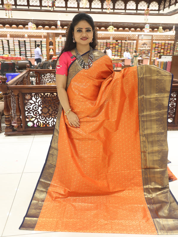 CSM-18390 | Orange & Navy Kanchi Pattu Saree