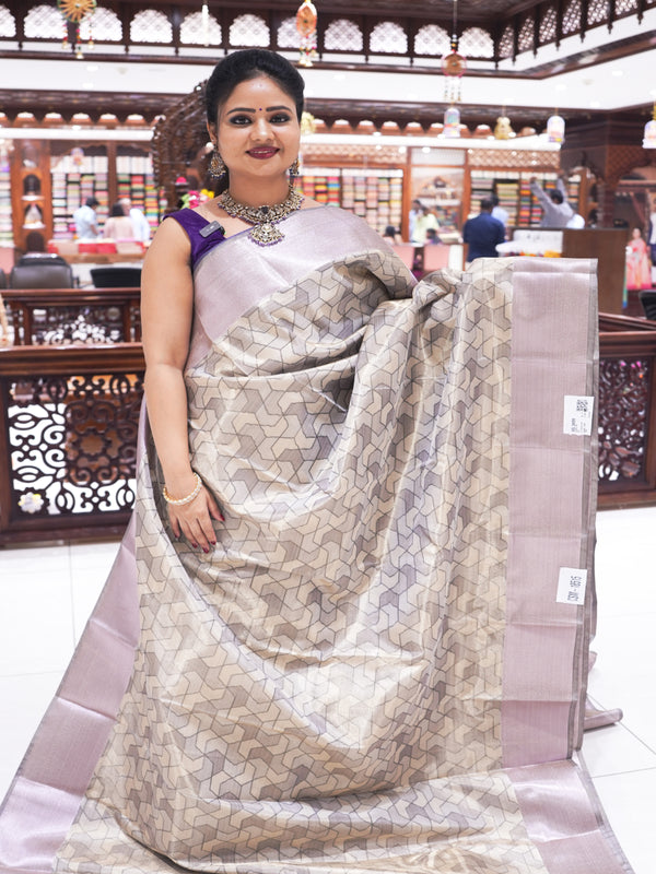 CSM-18515 | Tan Kalamkari Digital Print Saree