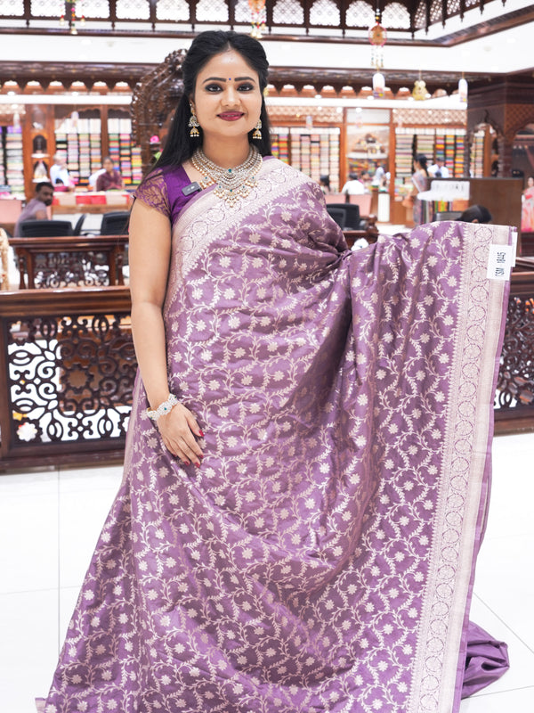 CSM-18445 | Light Purple Banaras Kathan Silk Saree